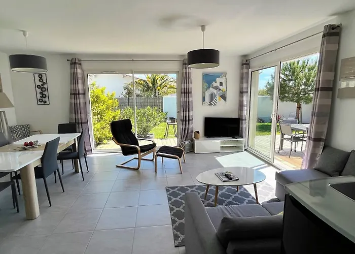 Saint Palais Sur - Maison Recente Tres Sympa - Proche Golf * Puyraveau